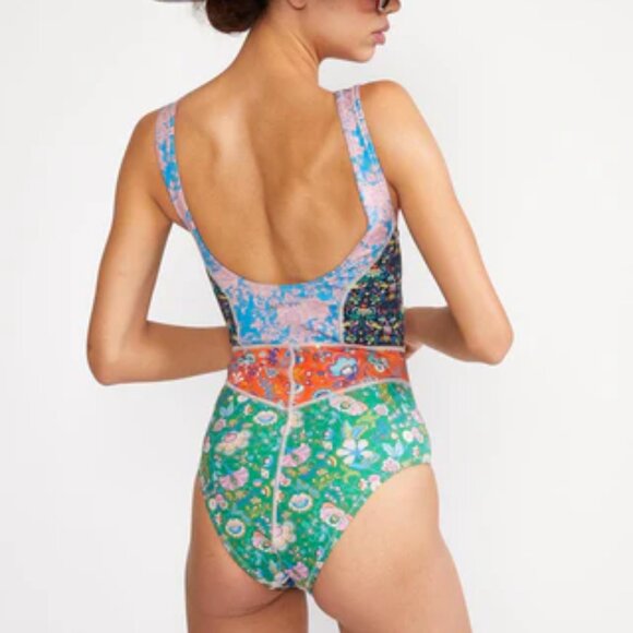 Cynthia Rowley Kalleigh Floral One Piece Swimsuit - Picture 4 of 11